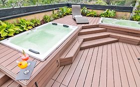 Porton Medellin Hotel 4*